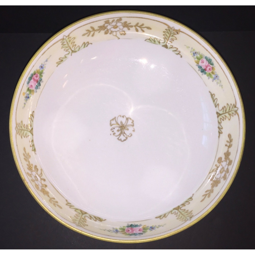 VTG Nippon Hand Painted Footed Bowl 1/4" Maple Leaf Mark White Flowers Gilt 8.5"